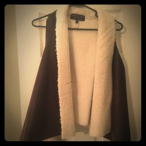Brown vest with Sherpa lining